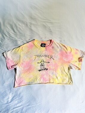 Thrasher Pastel Tie-Dye Crop Tee - Pink & Yellow